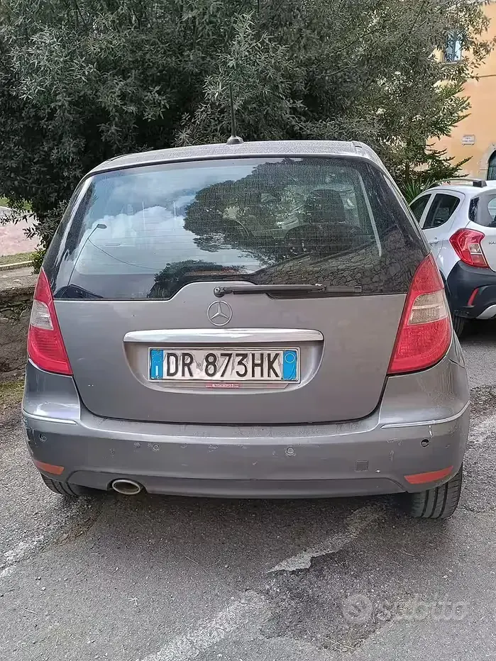 Usata Mercedes A180 Avantgarde 109 CV (80 kW) 2008 Grigio Monovolume