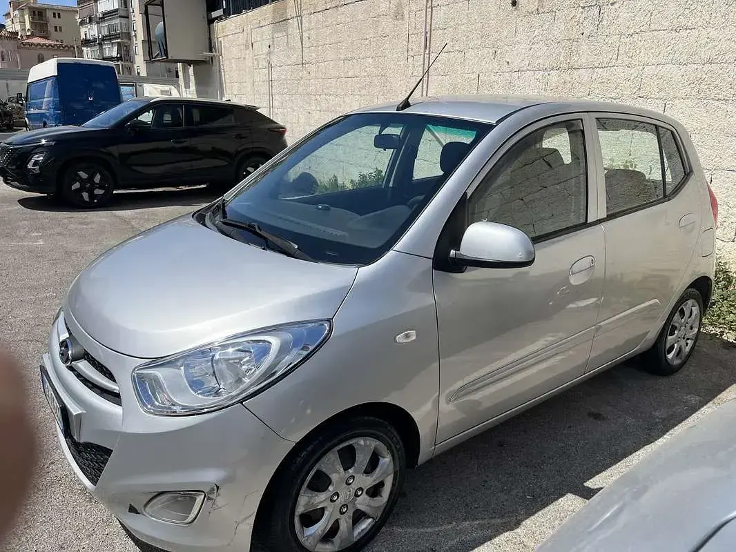 Usata Hyundai i10 Active 65 CV (47 kW) 2013 Utilitaria