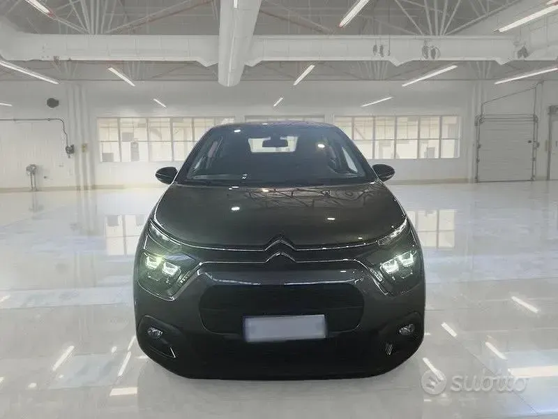 Usata Citroën C3 Shine 102 CV (75 kW) 2020 Grigio Utilitaria