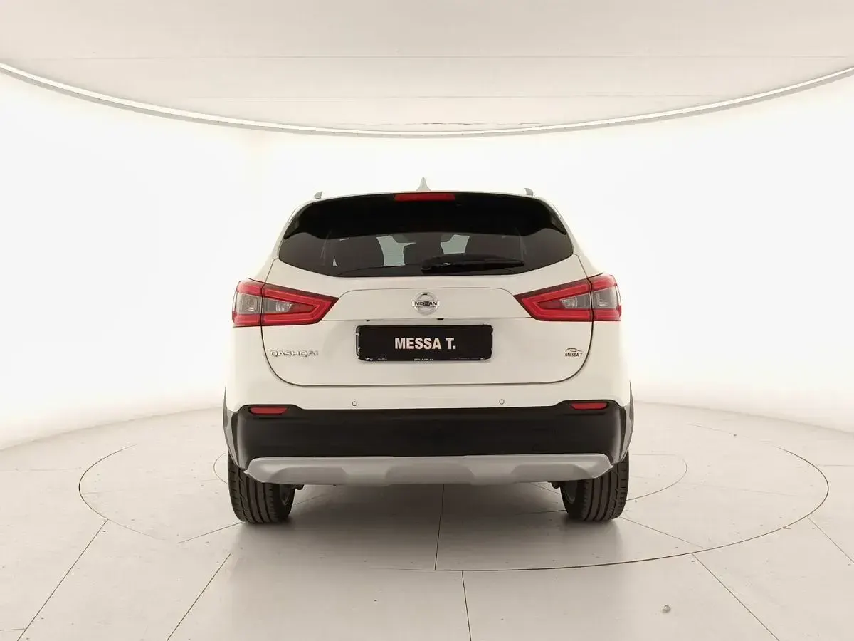 Usata Nissan Qashqai N-Motion 159 CV (116 kW) 2019 Bianco SUV