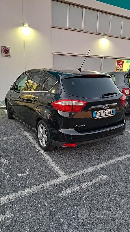 Usata Ford C-MAX 115 CV (84 kW) 2012 Nero Monovolume