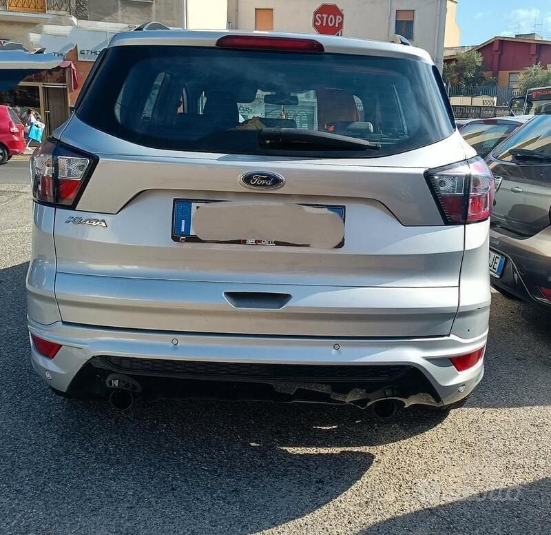 Usata Ford Kuga 120 CV (88 kW) 2019 SUV