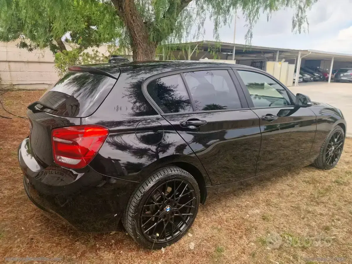 Usata BMW 116 116 CV (85 kW) 2013 Nero Utilitaria