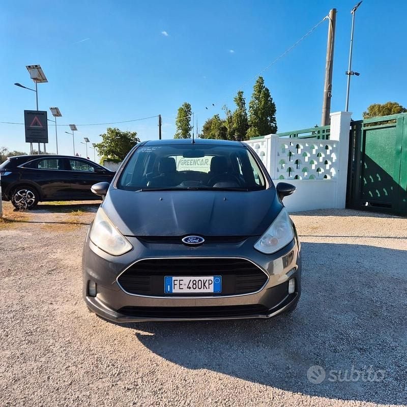 Usata Ford B-MAX Titanium 95 CV (69 kW) 2016 Grigio Monovolume