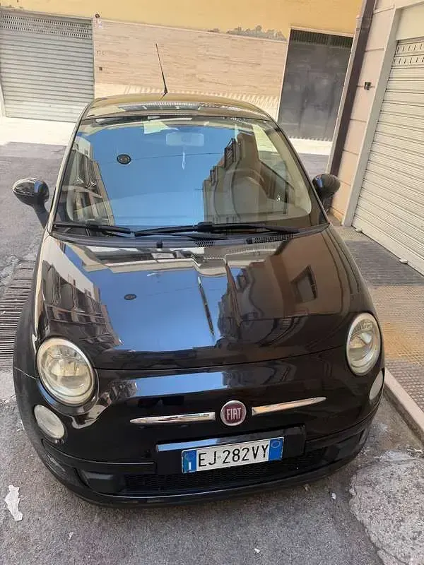 Usata Fiat 500 95 CV (69 kW) 2011 Nero Utilitaria