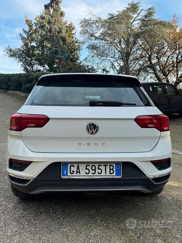 Usata VW T-Roc 116 CV (85 kW) 2020 Bianco SUV