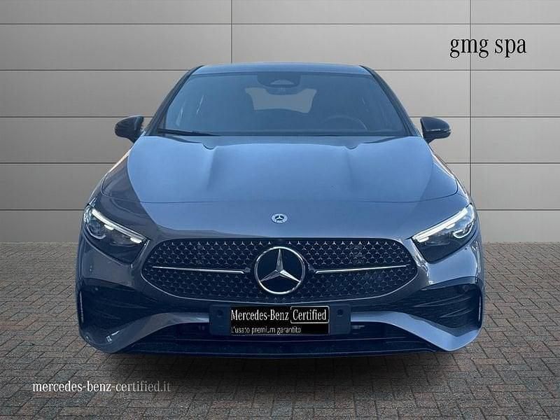 Usata Mercedes A180 Premium 116 CV (85 kW) 2025 Grigio Utilitaria