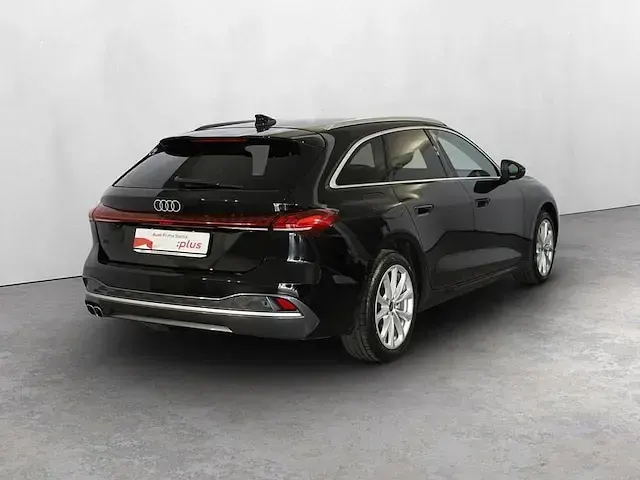 Usata Audi A5 Advanced 204 CV (150 kW) 2025 Nero mythos metallizzato Station wagon