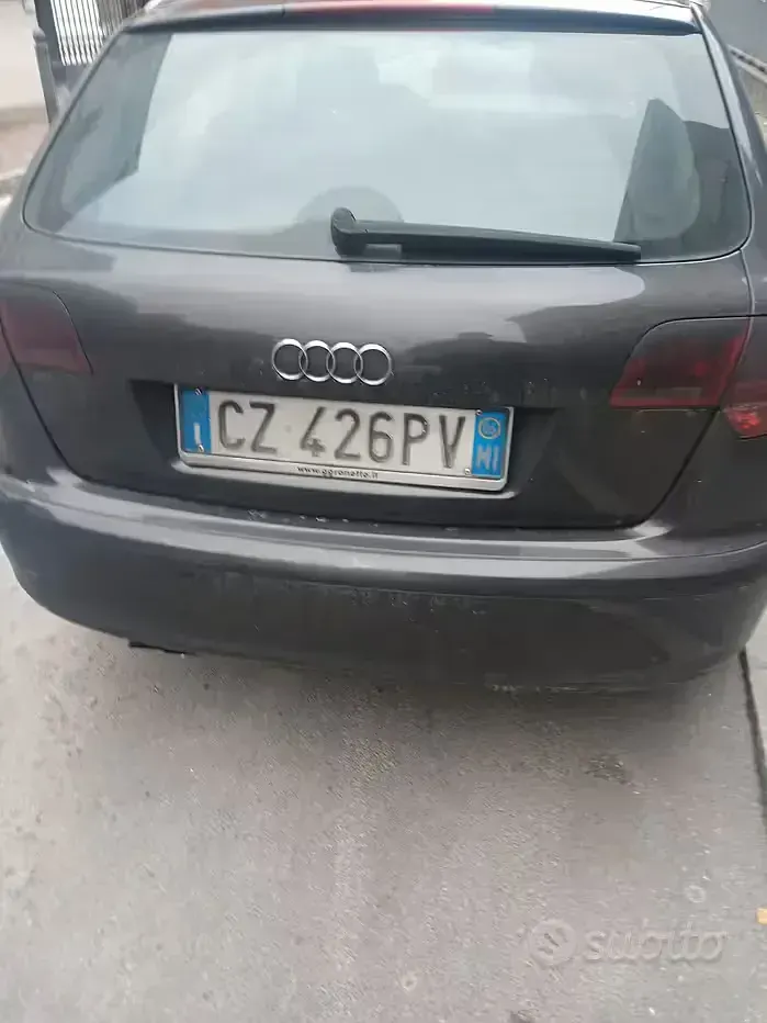 Usata Audi A3 140 CV (102 kW) 2006 Grigio Utilitaria