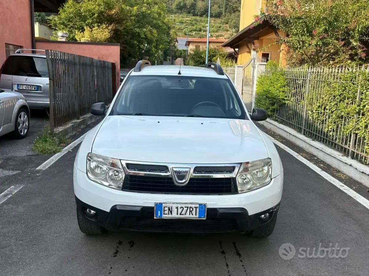Usata Dacia Duster 107 CV (78 kW) 2012 Bianco SUV