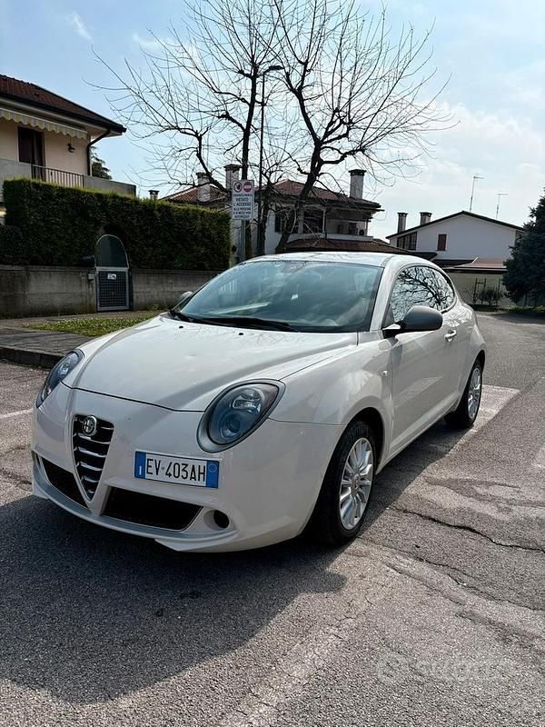 Usata Alfa Romeo MiTo Progression 69 CV (50 kW) 2014 Bianco Utilitaria