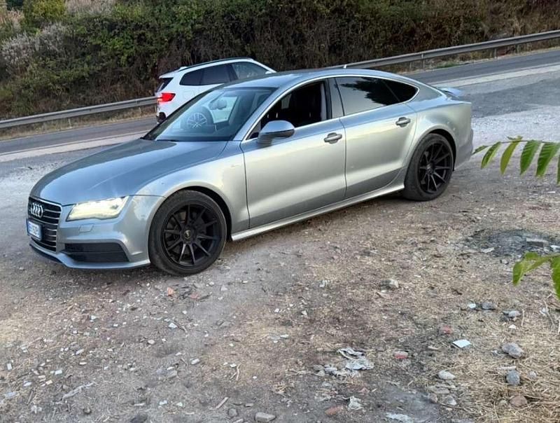 Usata Audi A7 Sportback Ambiente 245 CV (180 kW) 2011 Argento Utilitaria