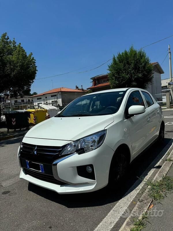 Usata Mitsubishi Space Star 71 CV (52 kW) 2022 Bianco Utilitaria