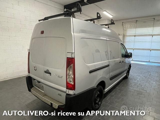 Occasion Fiat Scudo 120 ch (88 kW) 2008 Gris Van
