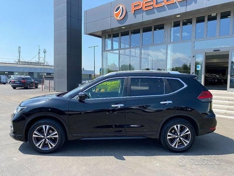 Usata Nissan X-Trail N-Connecta 131 CV (96 kW) 2018 Nero SUV