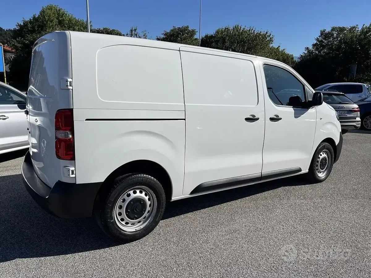 Usata Citroën Jumpy 120 CV (88 kW) 2020 Bianco Monovolume