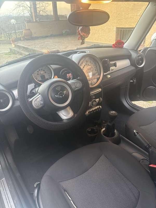 Usata Mini ONE 95 CV (69 kW) 2009 Utilitaria