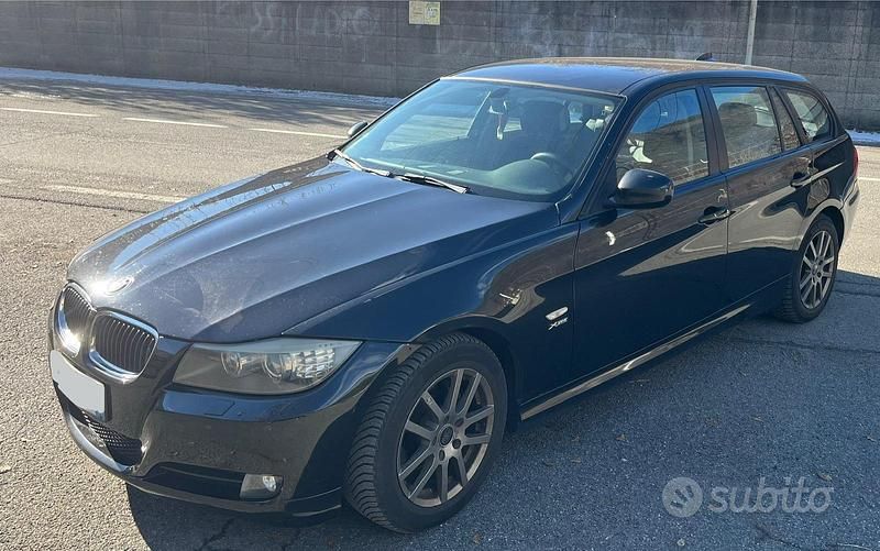 Usata BMW 320 150 CV (110 kW) 2009 Nero Station wagon