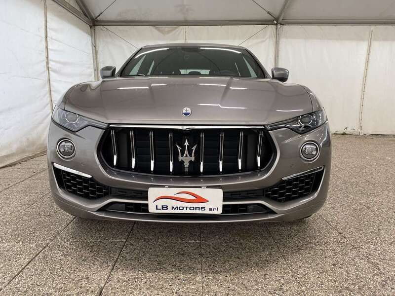 Usata Maserati Levante GT 330 CV (242 kW) 2022 Grigio SUV