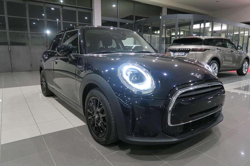 Usata Mini Cooper Classic 136 CV (100 kW) 2023 Blu black metallizzato Utilitaria