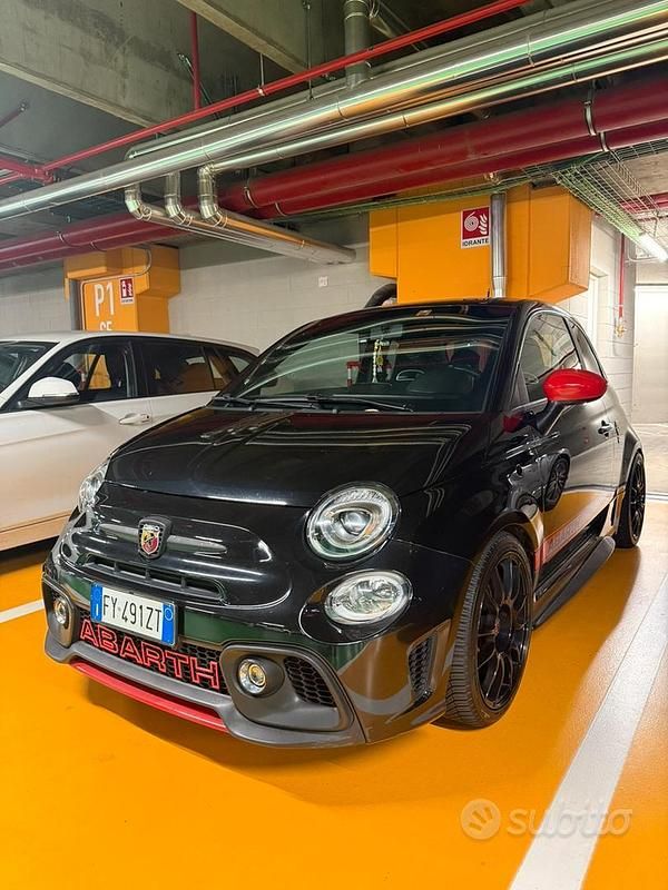 Usata Abarth 595 Turismo 145 CV (106 kW) 2019 Nero Utilitaria