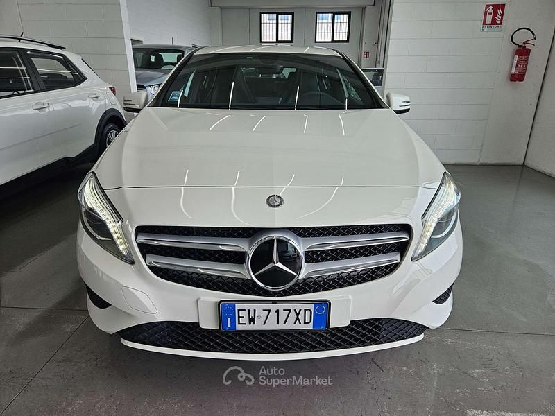 Occasion Mercedes A180 109 ch (80 kW) 2014 Blanc Berline
