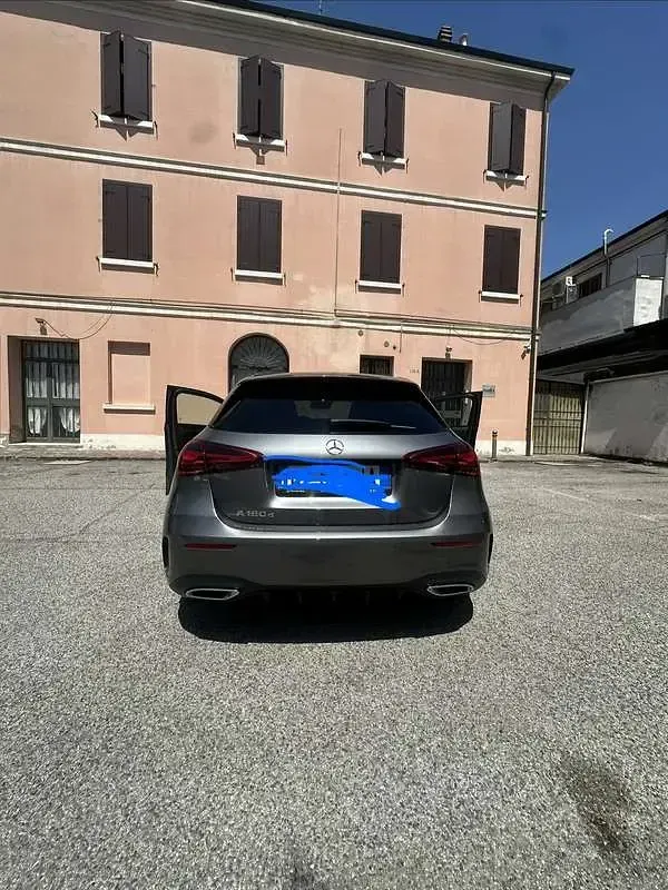 Usata Mercedes A180 Advanced Plus 116 CV (85 kW) 2025 Berlina