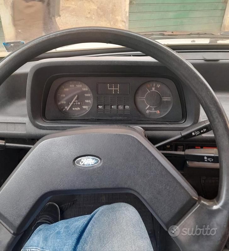 Usata Ford Fiesta 1982 Bianco Utilitaria