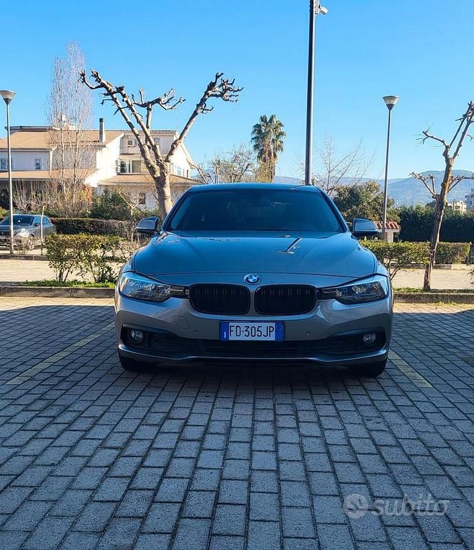 Usata BMW 318 Efficient Dynamics 2016 Berlina
