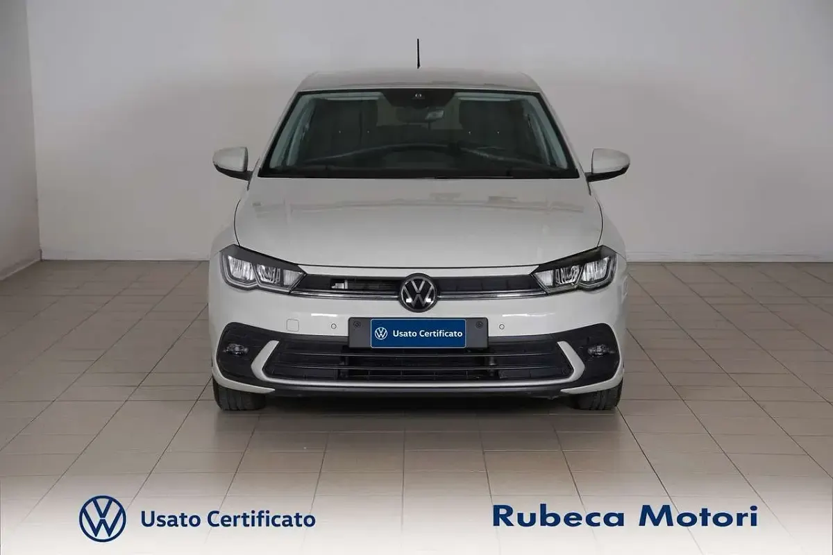 Usata VW Polo Edition 95 CV (69 kW) 2024 Beige Utilitaria