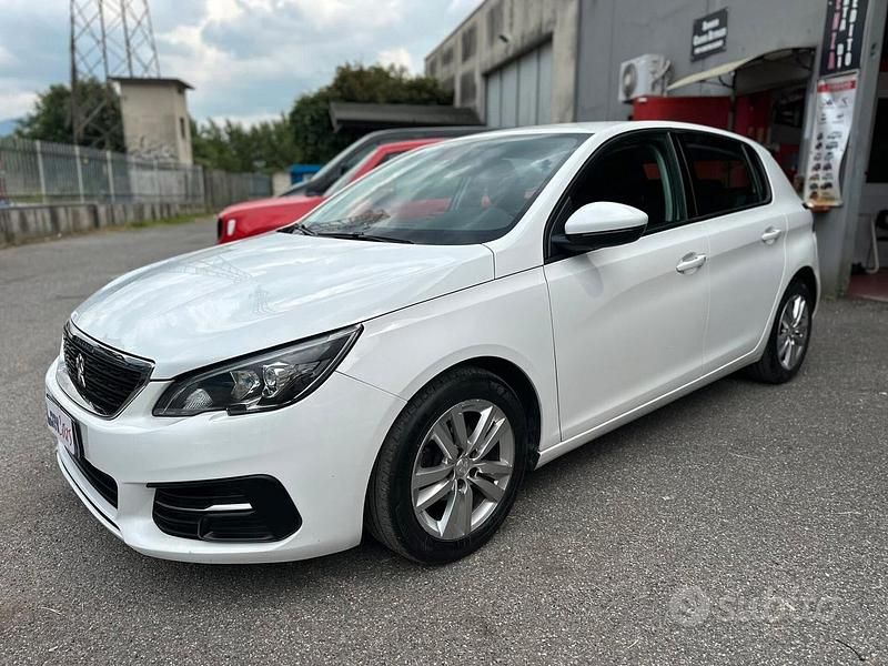 Usata Peugeot 308 Business-Line 101 CV (74 kW) 2019 Bianco Berlina