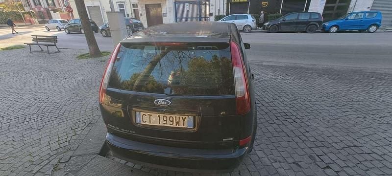 Usata Ford C-MAX Ghia 110 CV (80 kW) 2005 Monovolume