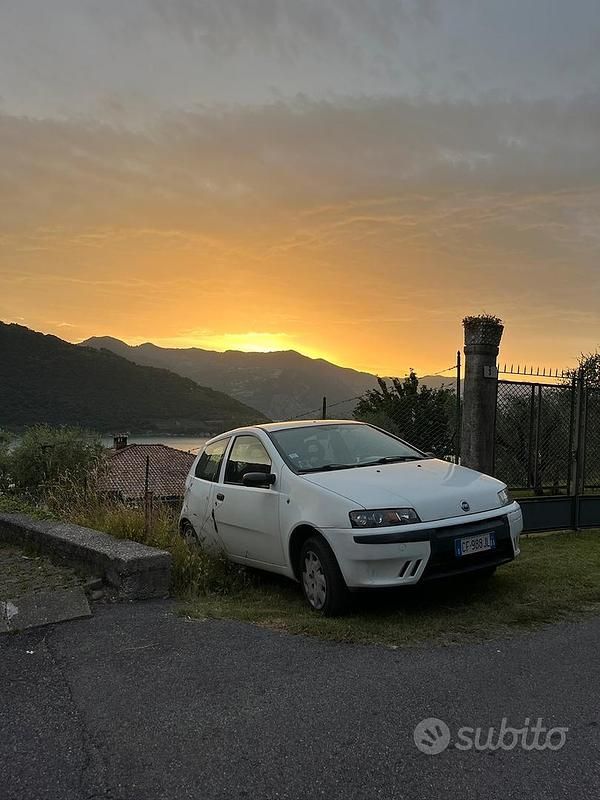 Usata Fiat Punto 2003 Bianco Utilitaria