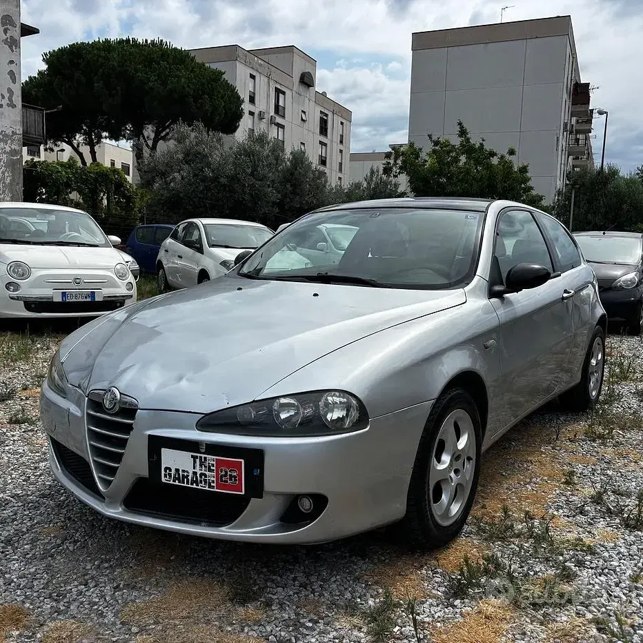 Usata Alfa Romeo 147 Progression 116 CV (85 kW) 2005 Utilitaria