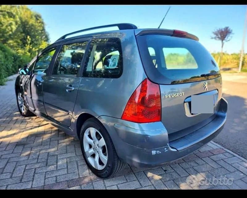 Usata Peugeot 307 90 CV (66 kW) 2006 Blu Station wagon