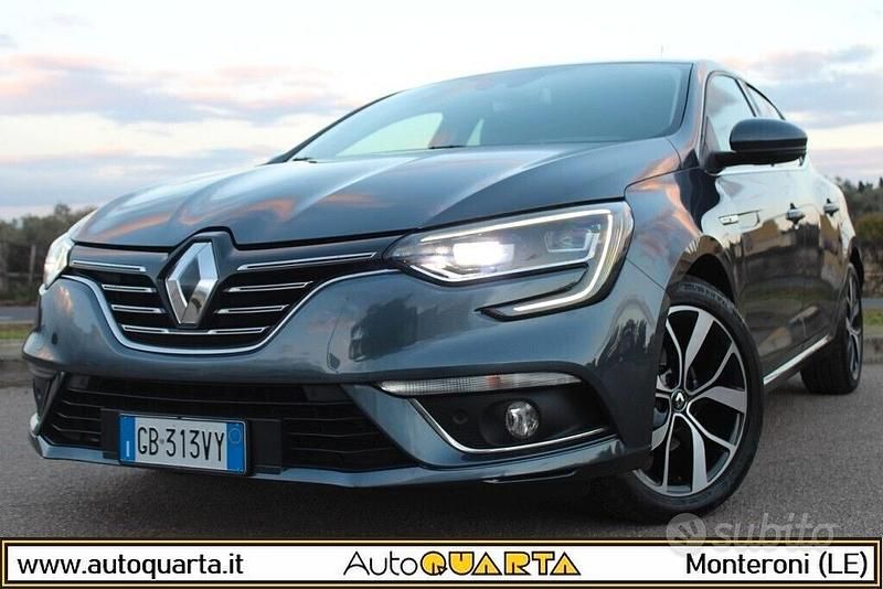 Usata Renault Mégane IV Intens 116 CV (85 kW) 2020 Grigio Berlina