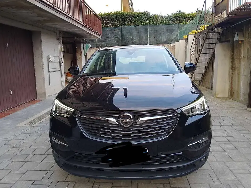 Usata Opel Grandland X S 120 CV (88 kW) 2018 Nero SUV