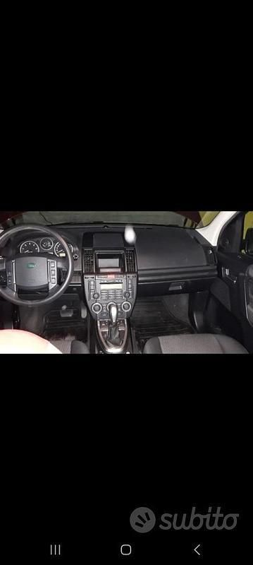Usata Land Rover Freelander 2 150 CV (110 kW) 2011 Rosso SUV