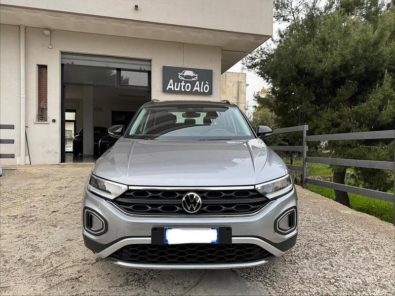 Usata VW T-Roc 110 CV (80 kW) 2022 Grigio SUV