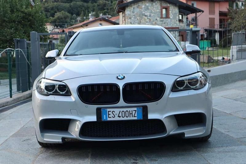Usata BMW 528 Luxury Line 245 CV (180 kW) 2013 Grigio Berlina