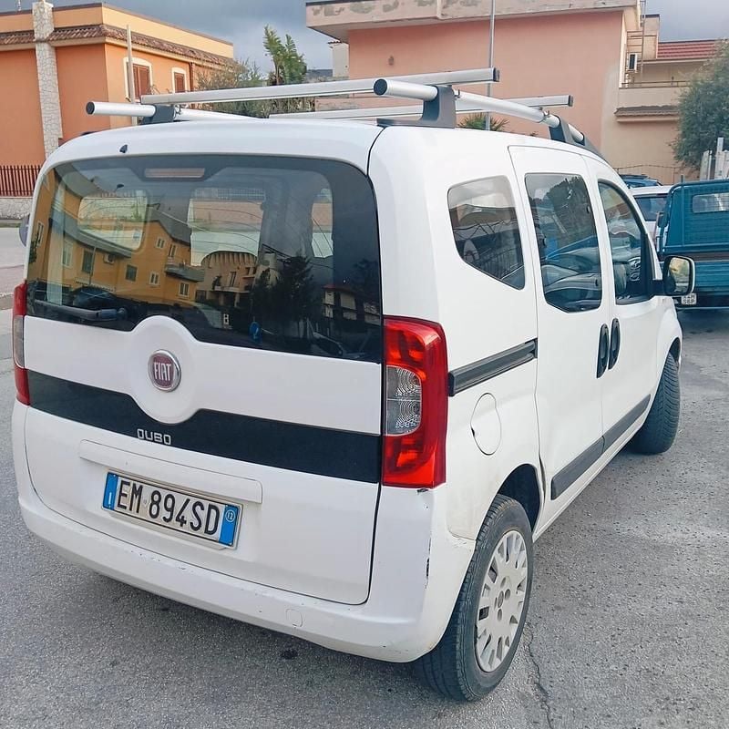 Usata Fiat Qubo Dynamic 75 CV (55 kW) 2012 Bianco Monovolume