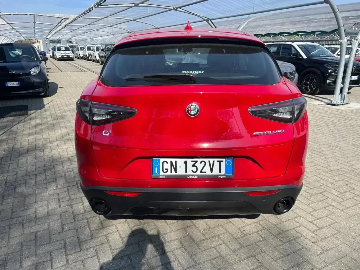 Usata Alfa Romeo Stelvio Sprint 210 CV (154 kW) 2023 Rosso SUV