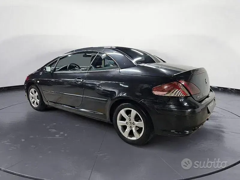 Usata Peugeot 307 CC 136 CV (100 kW) 2008 Nero Cabrio
