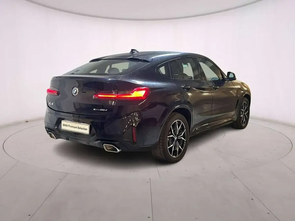 Usata BMW X4 M Sport 190 CV (139 kW) 2023 Carbon black SUV