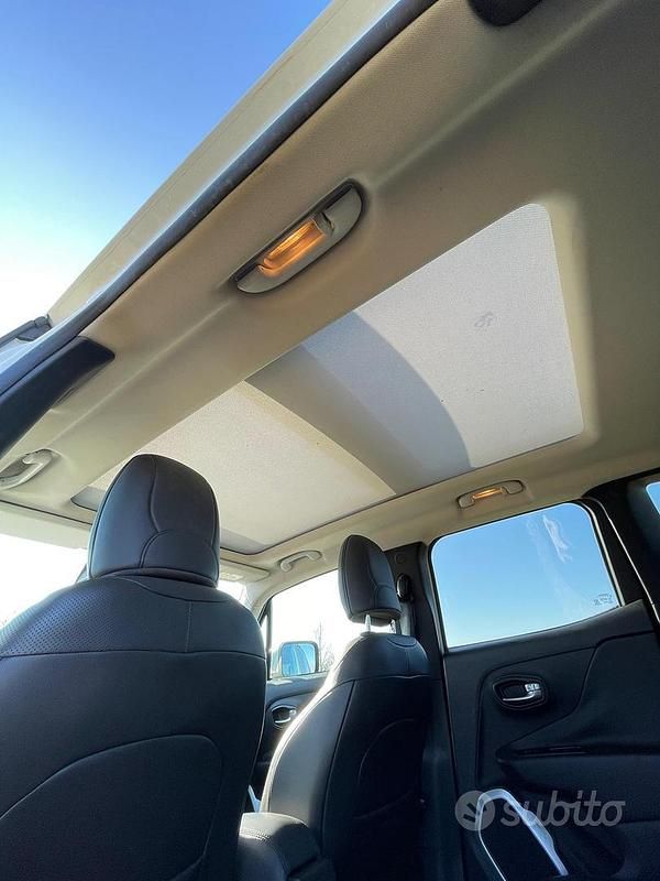 Usata Jeep Renegade Limited 140 CV (102 kW) 2015 Bianco SUV