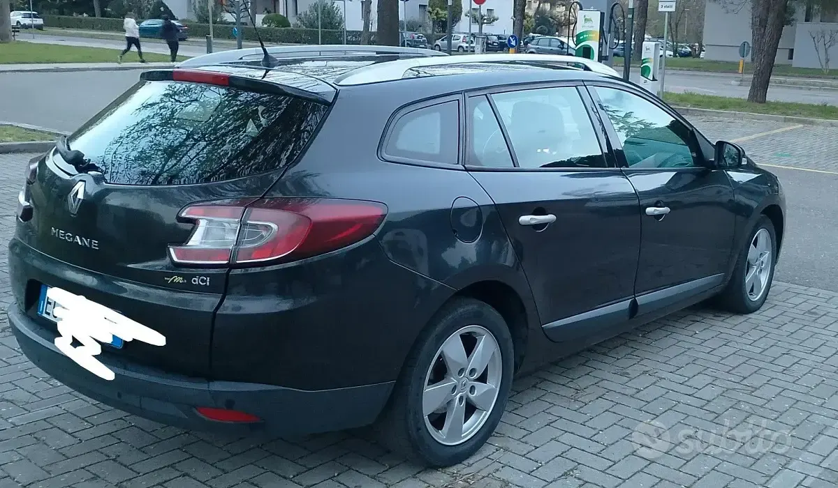 Usata Renault Mégane GrandTour 110 CV (80 kW) 2010 Nero Station wagon