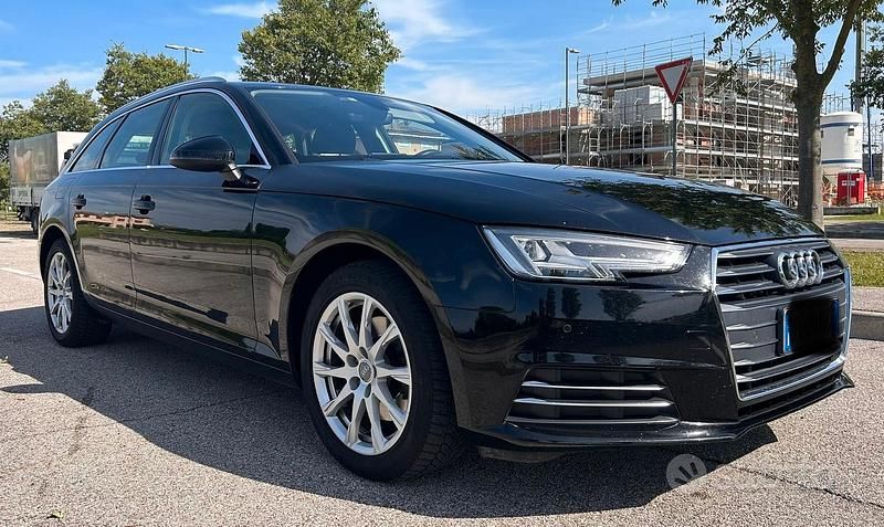 Usata Audi A4 122 CV (89 kW) 2017 Nero Station wagon