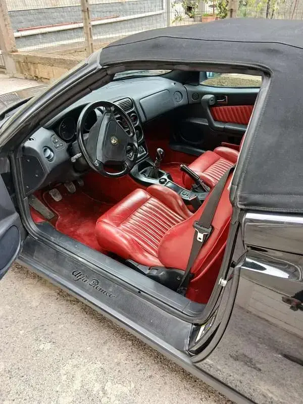 Usata Alfa Romeo Spider 192 CV (141 kW) 1996 Cabrio