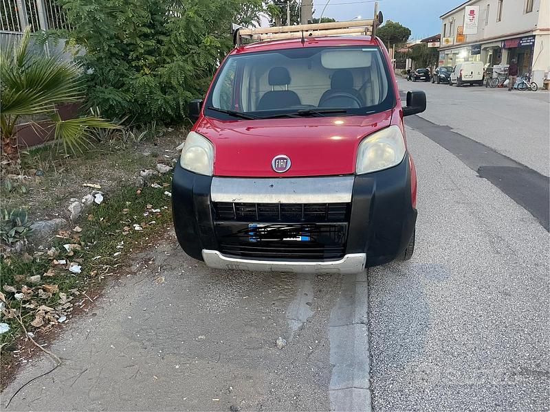 Usata Fiat Fiorino 95 CV (69 kW) 2016 Rosso Monovolume