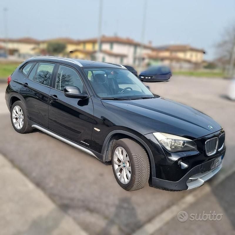Usata BMW X1 143 CV (105 kW) 2010 Nero SUV